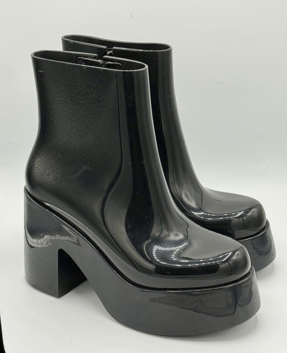 Melissa Womens Melissa Nubia Boots Size